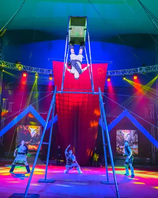 Garden Bros Nuclear Circus Kettering