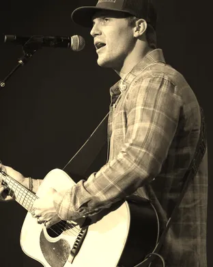 Parker McCollum Dayton